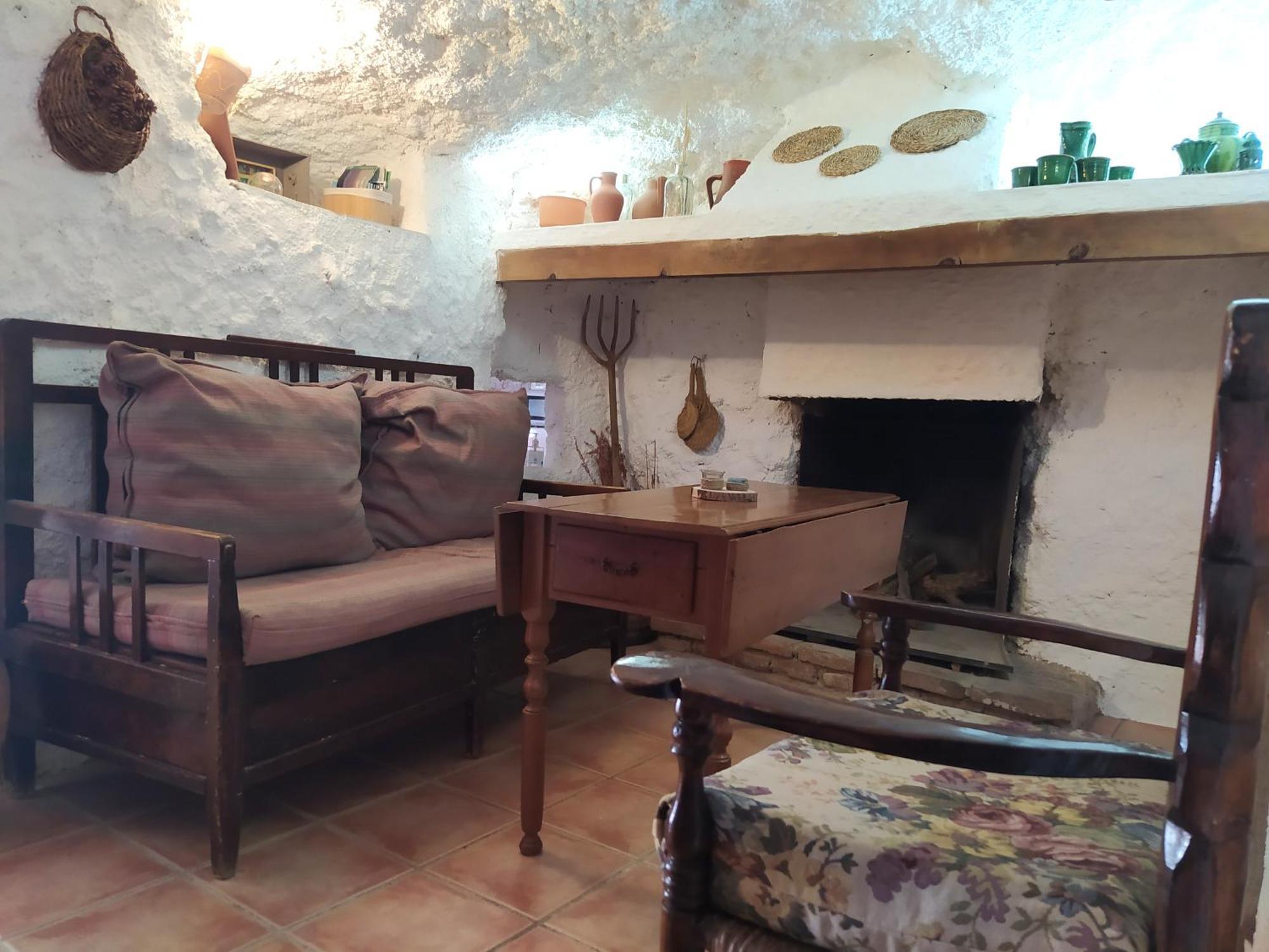 Cueva El Parral